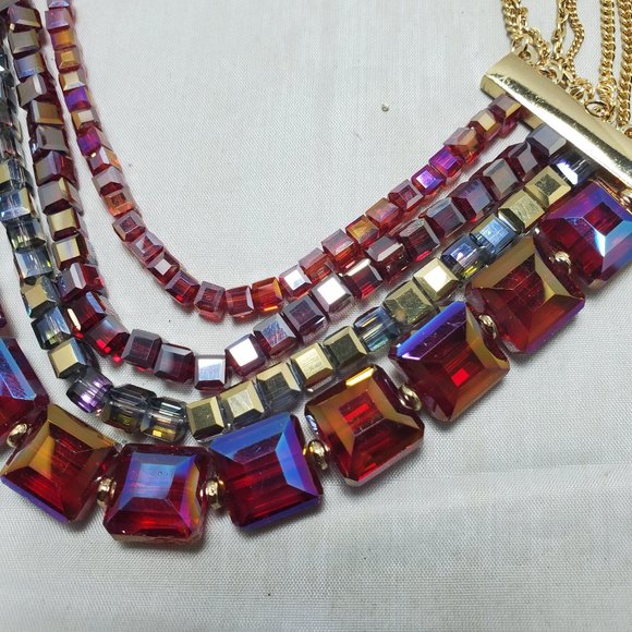 Cake by Ali Khan 4 row iridescent crystal red bead with 8 row gold strand neck - Picture 3 of 8